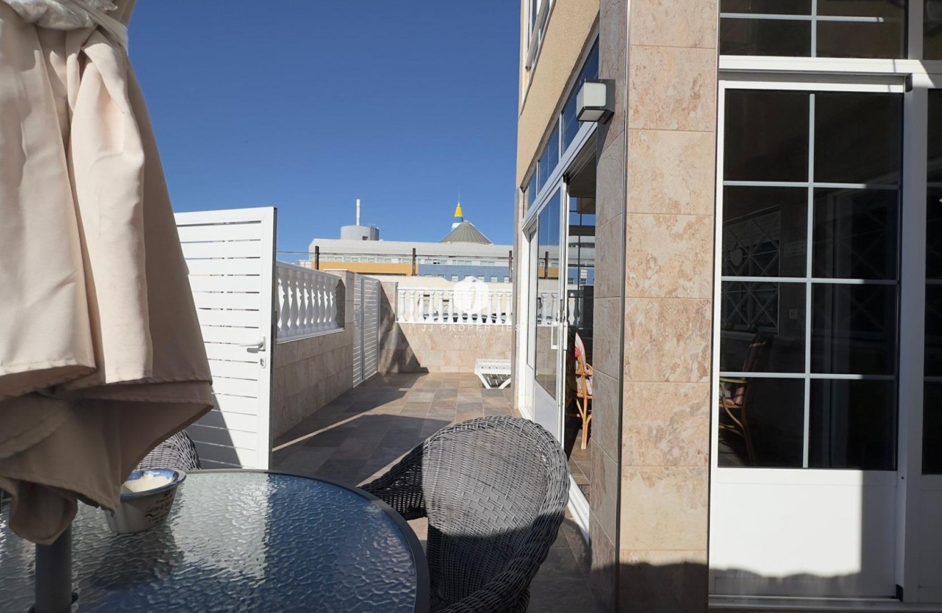 D'occasion - Bungalow -
Torrevieja - Centro