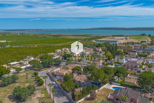 Resale - Villa -
Rojales - Pueblo Bravo