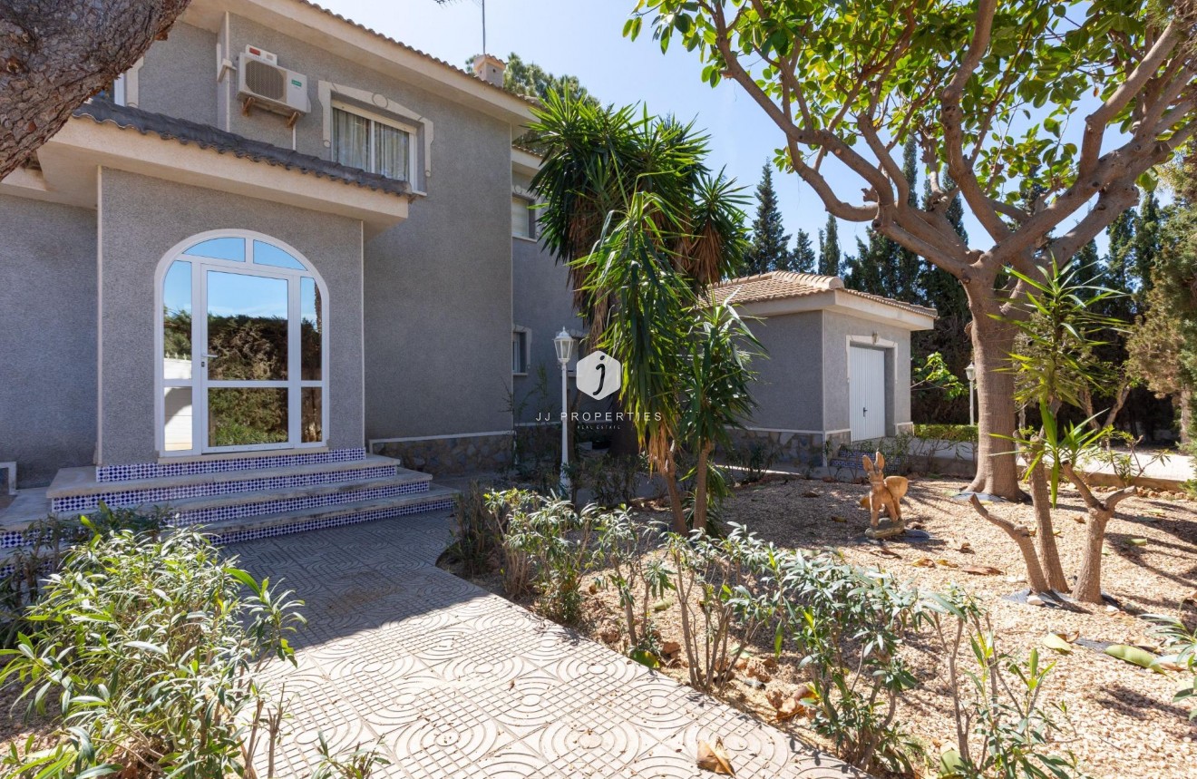 Resale - Villa -
Rojales - Pueblo Bravo