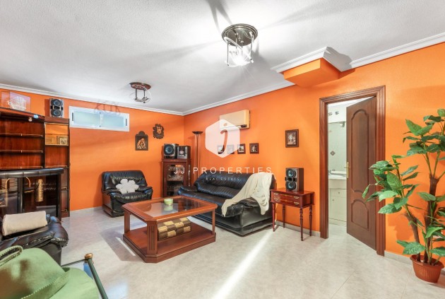 Resale - Villa -
Rojales - Pueblo Bravo