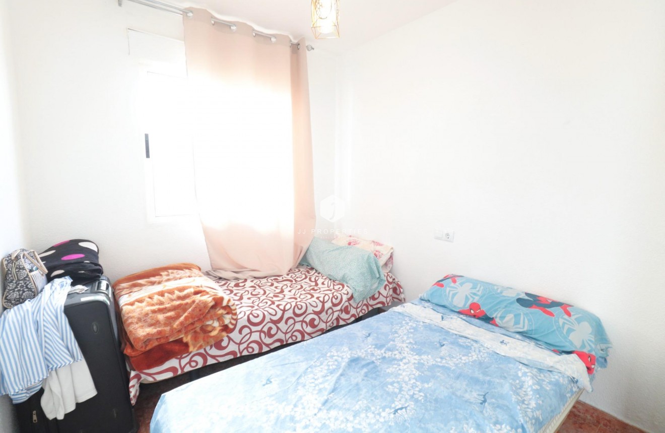 Aus zweiter Hand - Chalet -
Torrevieja - Carrefour