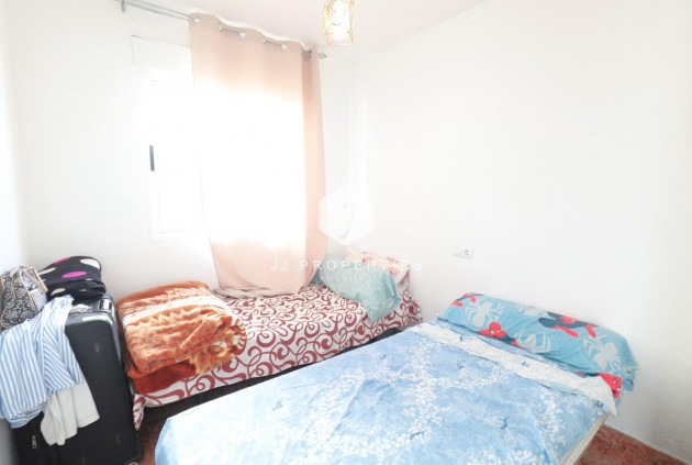 Aus zweiter Hand - Chalet -
Torrevieja - Carrefour