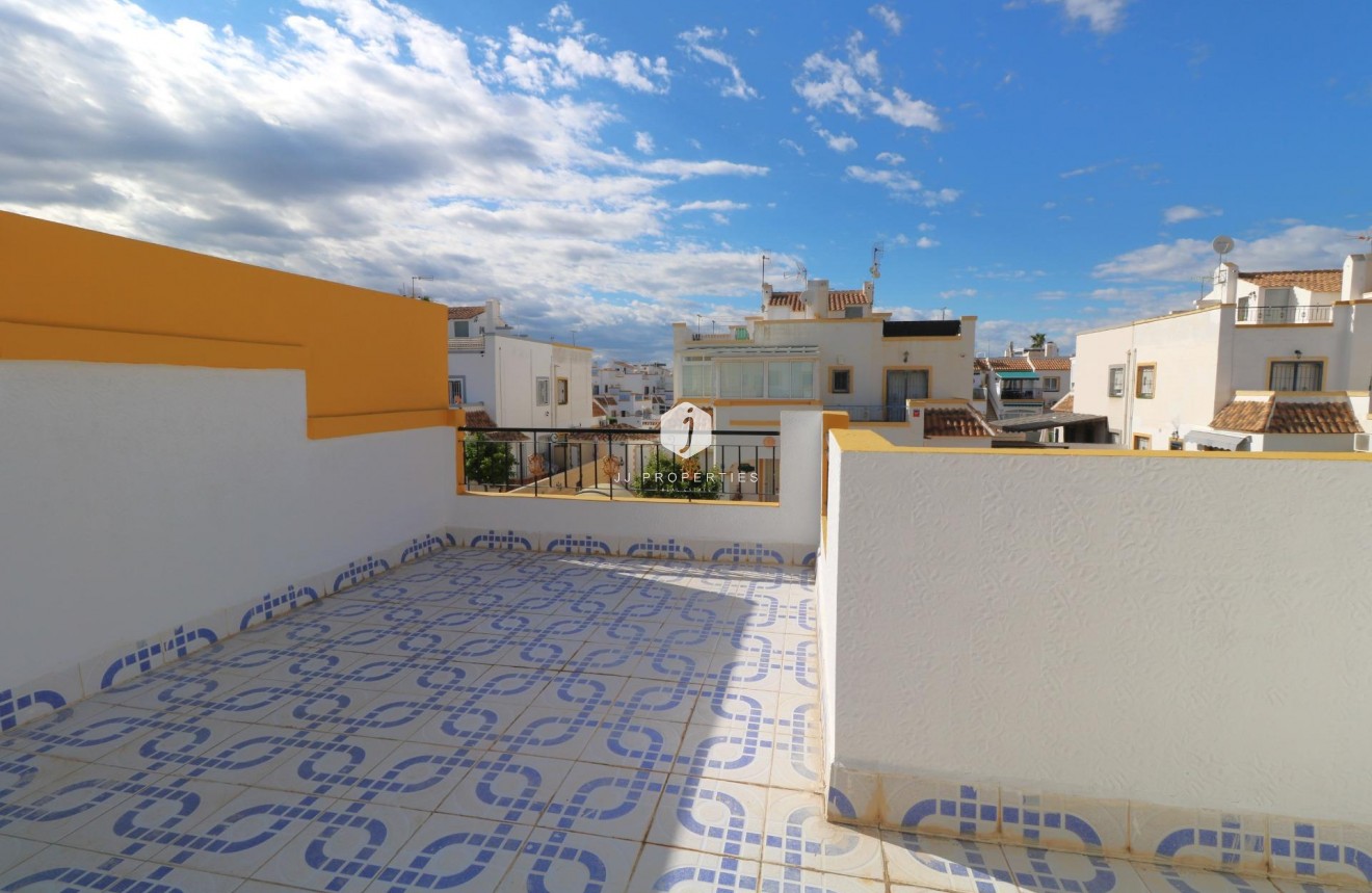 Aus zweiter Hand - Chalet -
Torrevieja - Carrefour