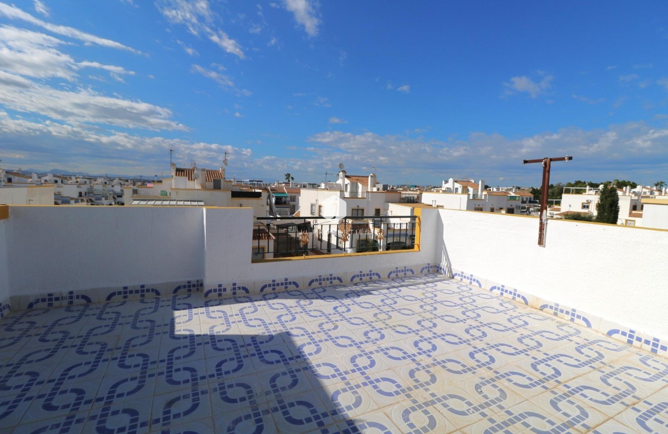 Aus zweiter Hand - Chalet -
Torrevieja - Carrefour