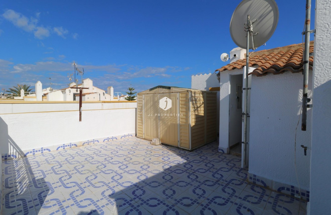 Aus zweiter Hand - Chalet -
Torrevieja - Carrefour