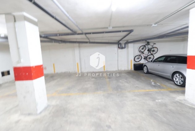 Resale - Apartment / flat -
Torrevieja - Costa Blanca