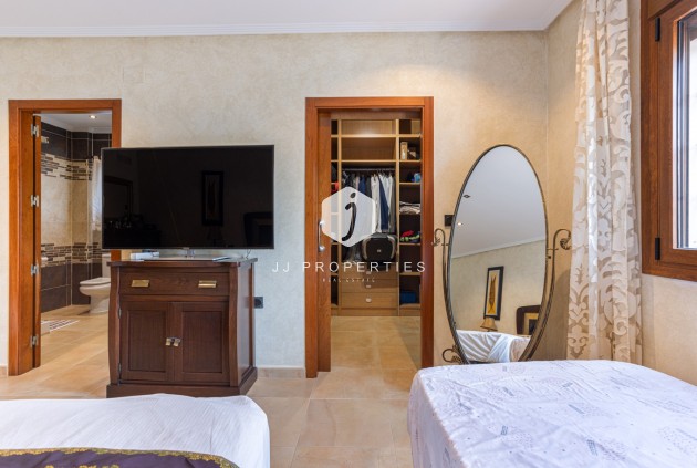 D'occasion - Villa -
Los Montesinos - Costa Blanca