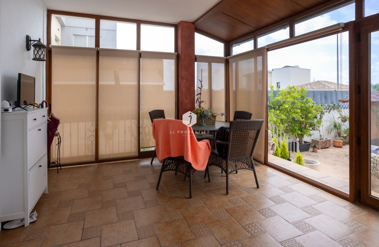 D'occasion - Villa -
Los Montesinos - Costa Blanca