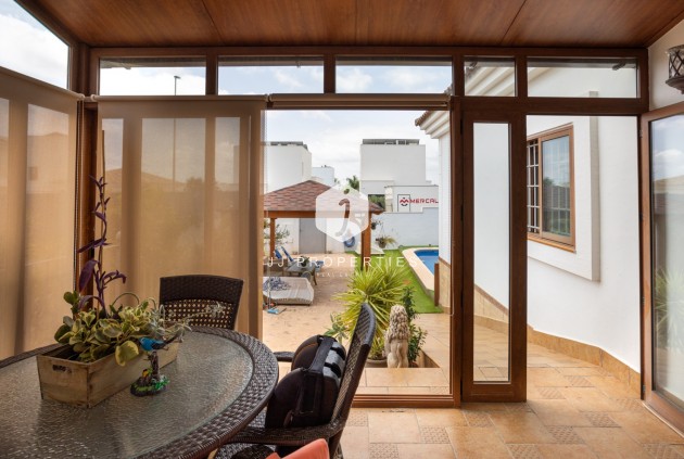 D'occasion - Villa -
Los Montesinos - Costa Blanca