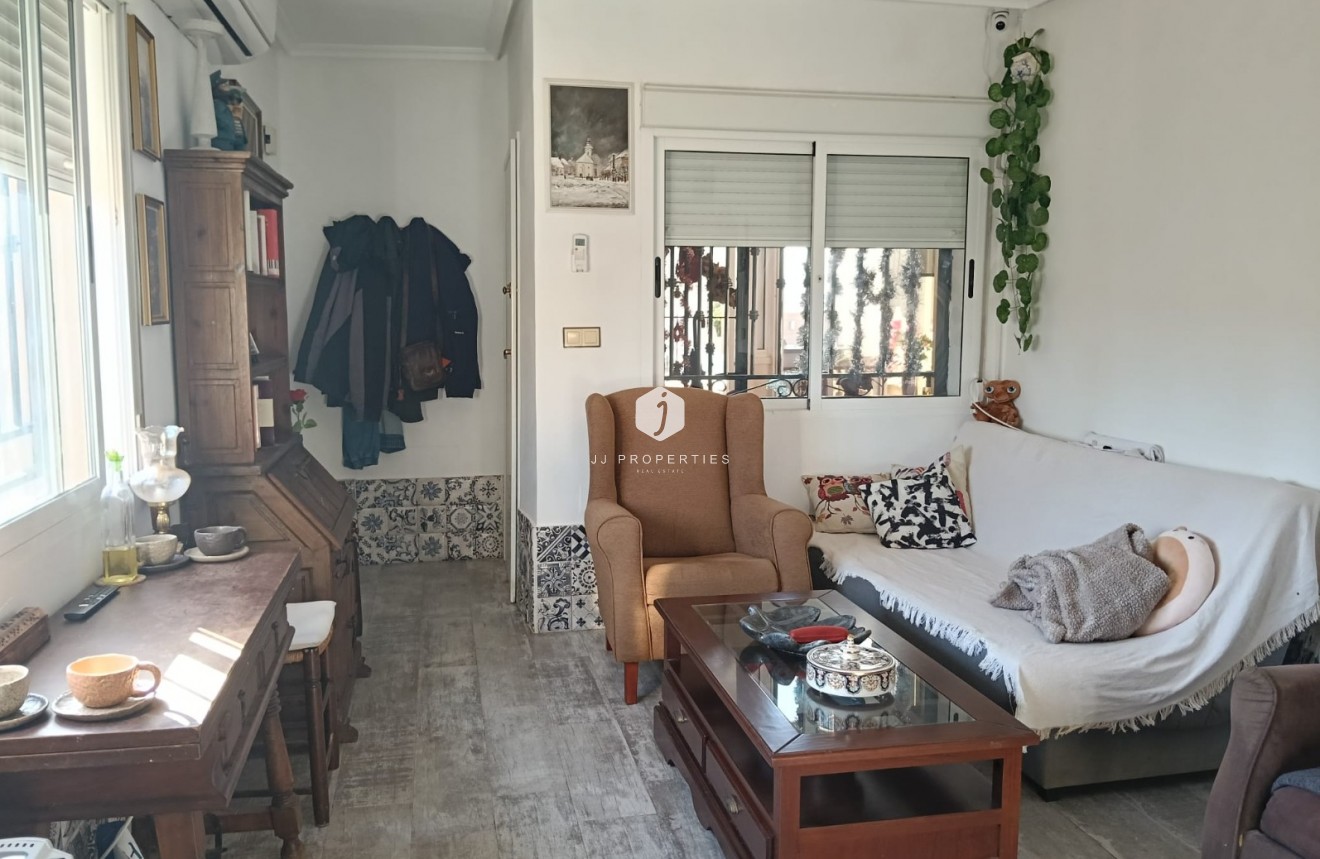 Resale - Apartment / flat -
Los Montesinos - Costa Blanca