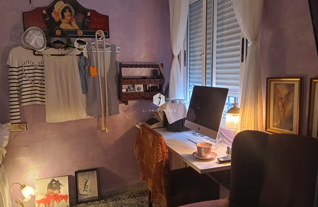 Resale - Apartment / flat -
Los Montesinos - Costa Blanca