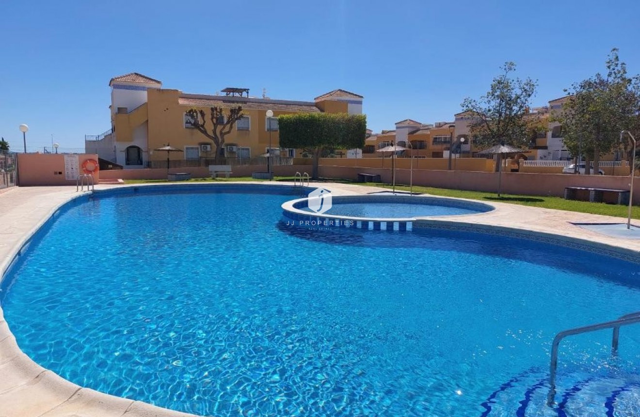 Resale - Apartment / flat -
Los Montesinos - Costa Blanca