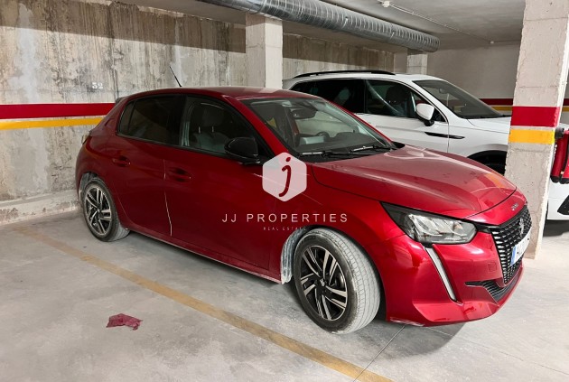 Resale - Apartment / flat -
San Miguel de Salinas - Inland