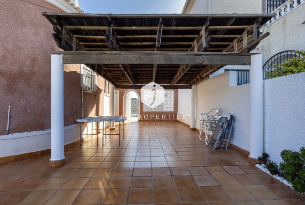 Resale - Villa -
Torrevieja - Costa Blanca
