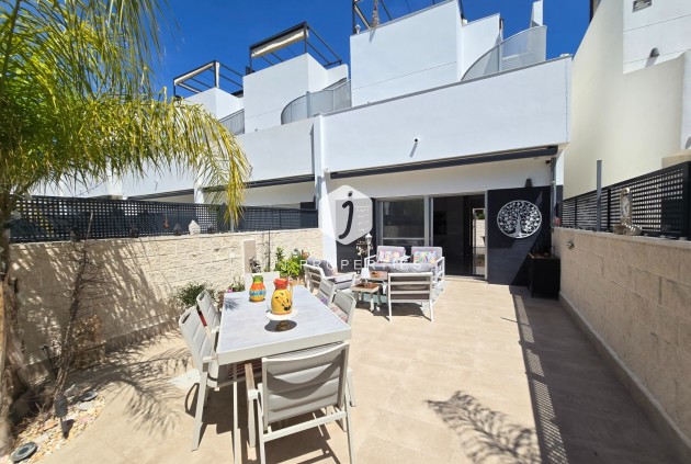 Resale - Chalet -
Ciudad Quesada - Costa Blanca