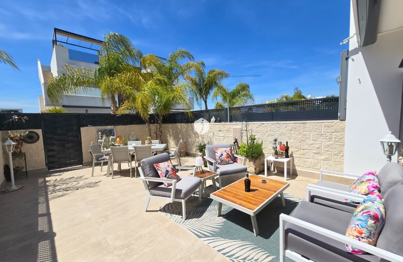 Resale - Chalet -
Ciudad Quesada - Costa Blanca