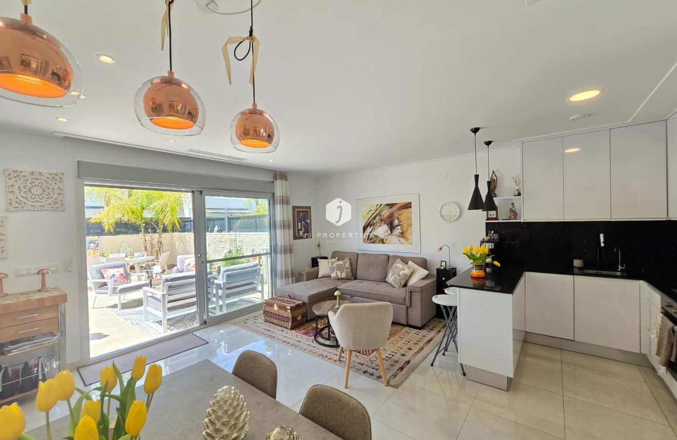 Resale - Chalet -
Ciudad Quesada - Costa Blanca