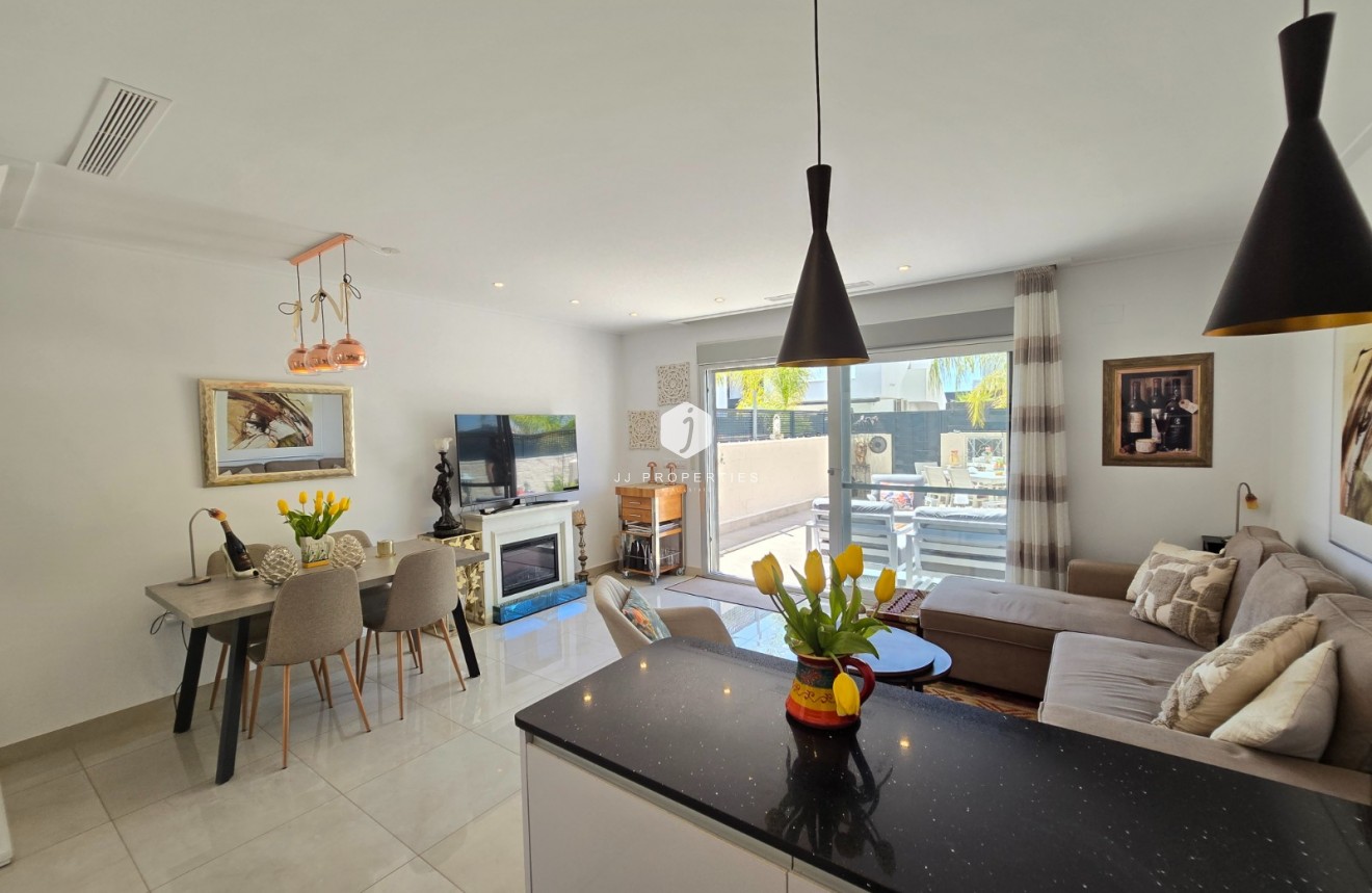 Resale - Chalet -
Ciudad Quesada - Costa Blanca