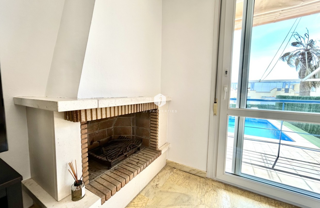 Resale - Chalet -
Cabo Roig - Costa Blanca