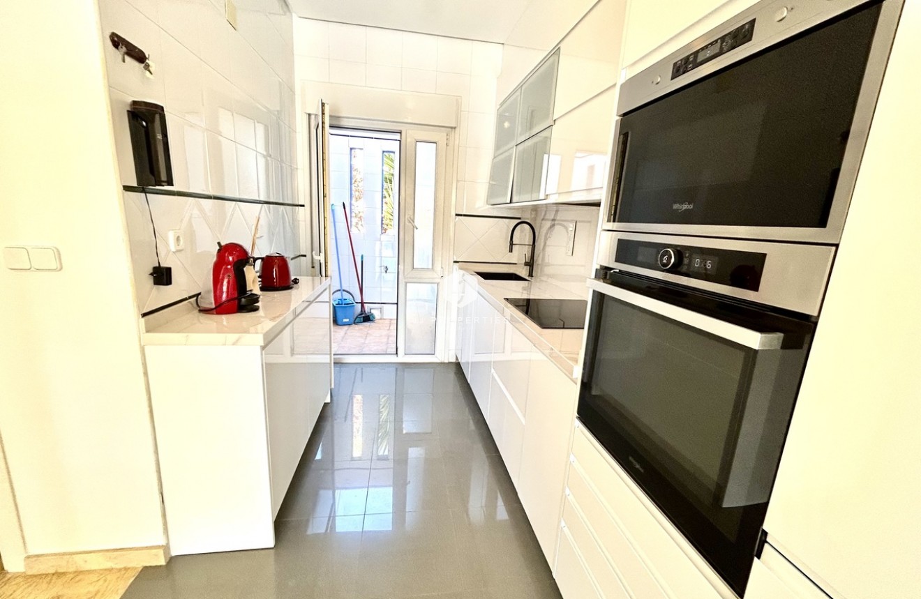 Resale - Chalet -
Cabo Roig - Costa Blanca