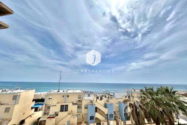 Resale - Chalet -
Cabo Roig - Costa Blanca