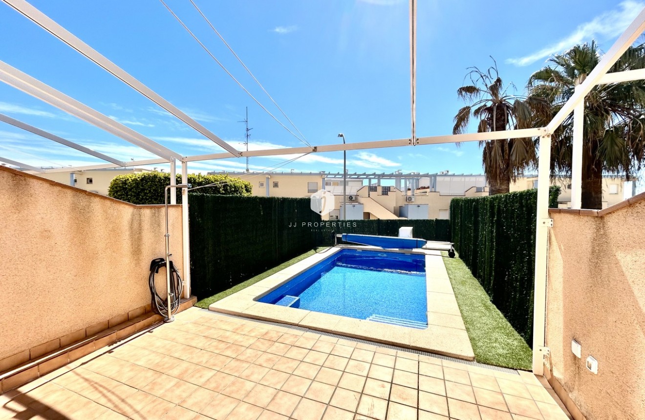 Resale - Chalet -
Cabo Roig - Costa Blanca