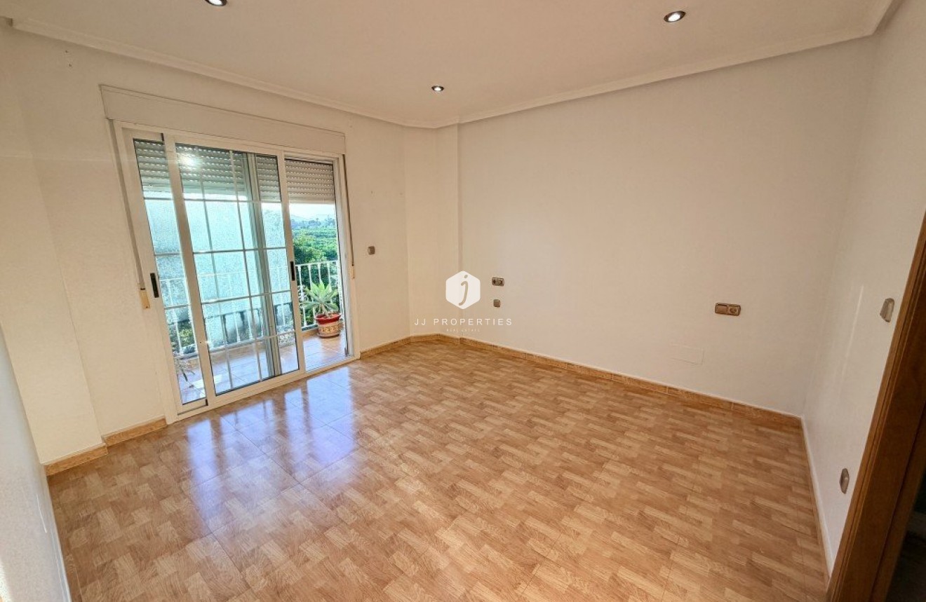 D'occasion - Chalet -
Formentera del Segura - Costa Blanca