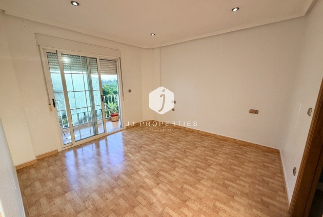 D'occasion - Chalet -
Formentera del Segura - Costa Blanca