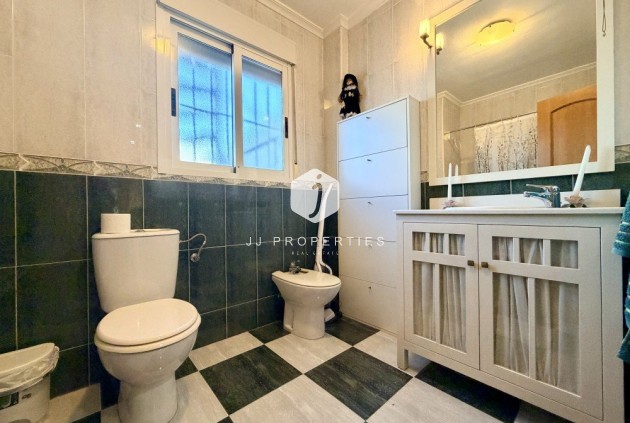 D'occasion - Chalet -
Formentera del Segura - Costa Blanca