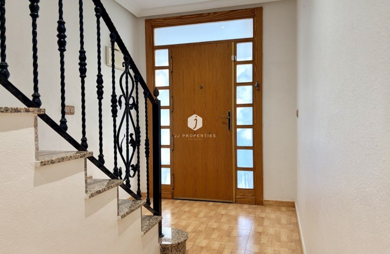 D'occasion - Chalet -
Formentera del Segura - Costa Blanca