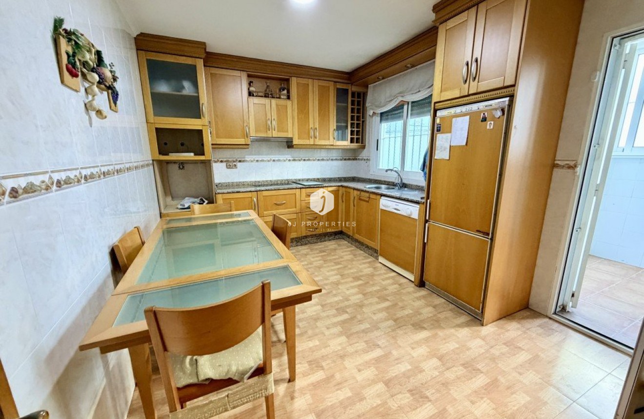 D'occasion - Chalet -
Formentera del Segura - Costa Blanca