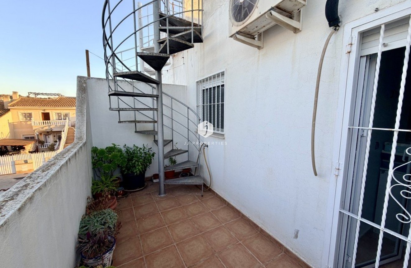 D'occasion - Chalet -
Formentera del Segura - Costa Blanca