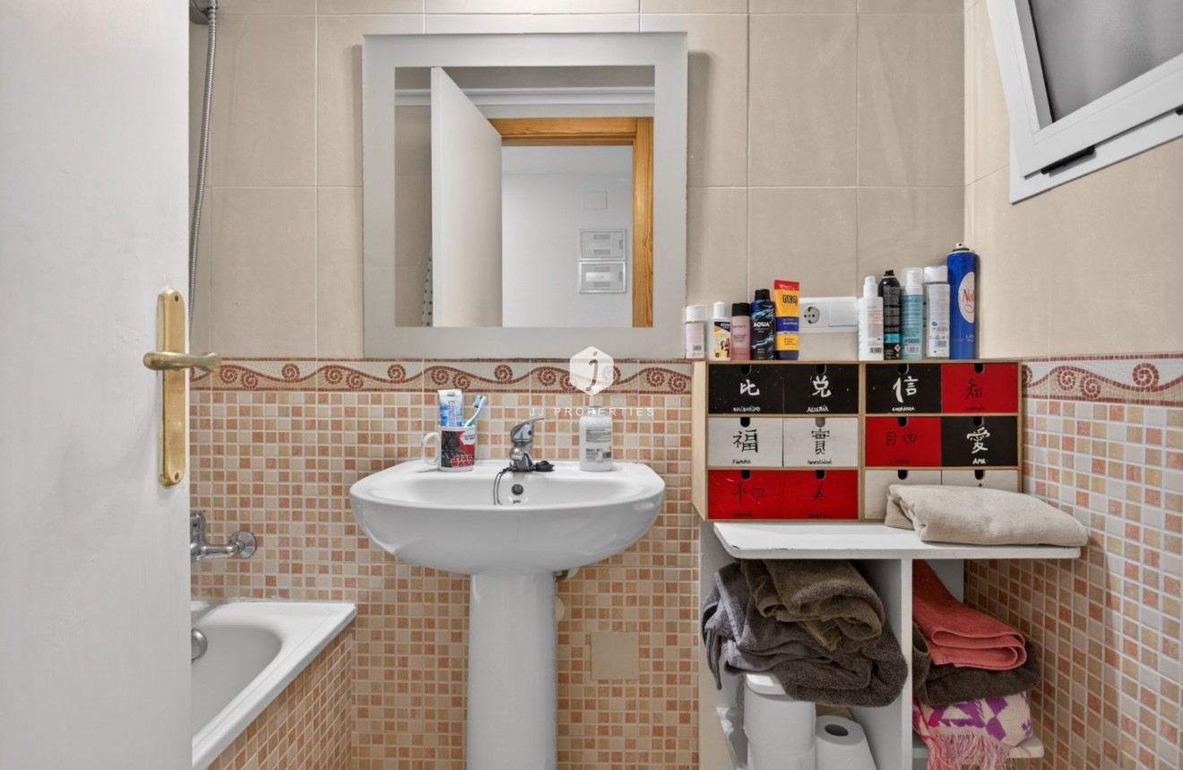 Tweedehands - Appartement / flat -
Torrevieja - Costa Blanca