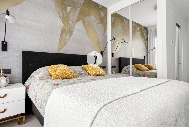 Resale - Apartment / flat -
Torrevieja - Costa Blanca