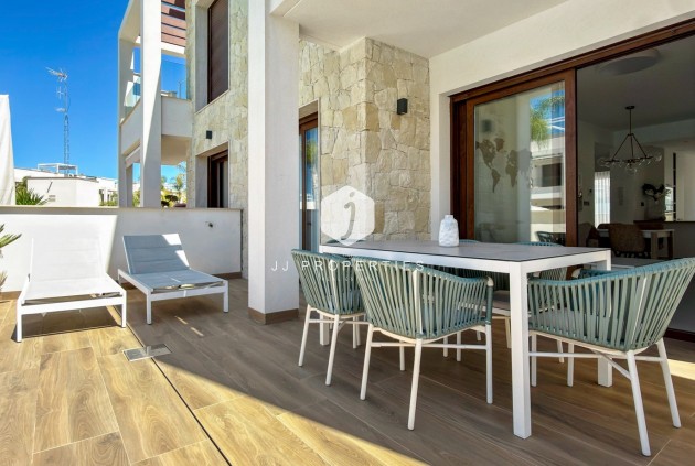 Resale - Apartment / flat -
Torrevieja - Costa Blanca