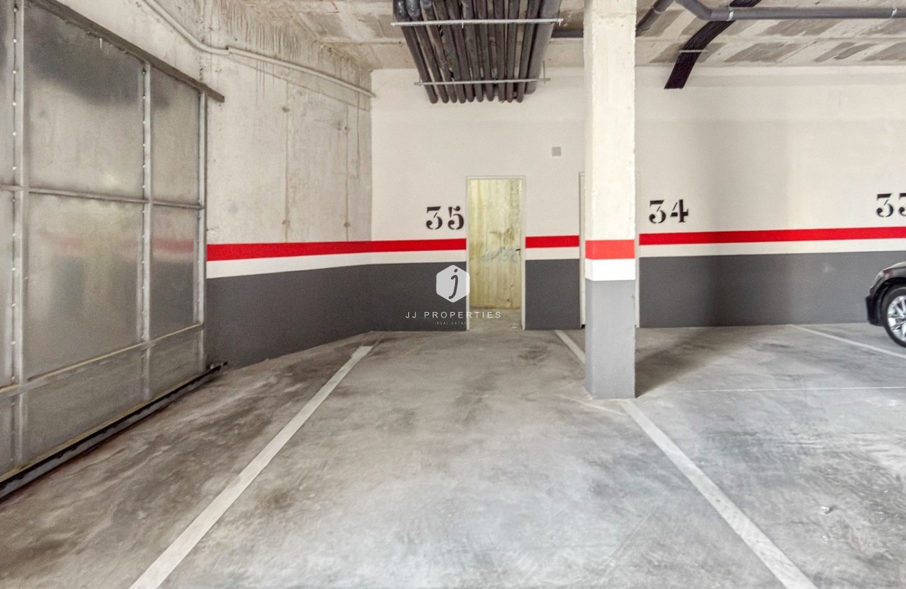 Resale - Apartment / flat -
Torrevieja - Costa Blanca