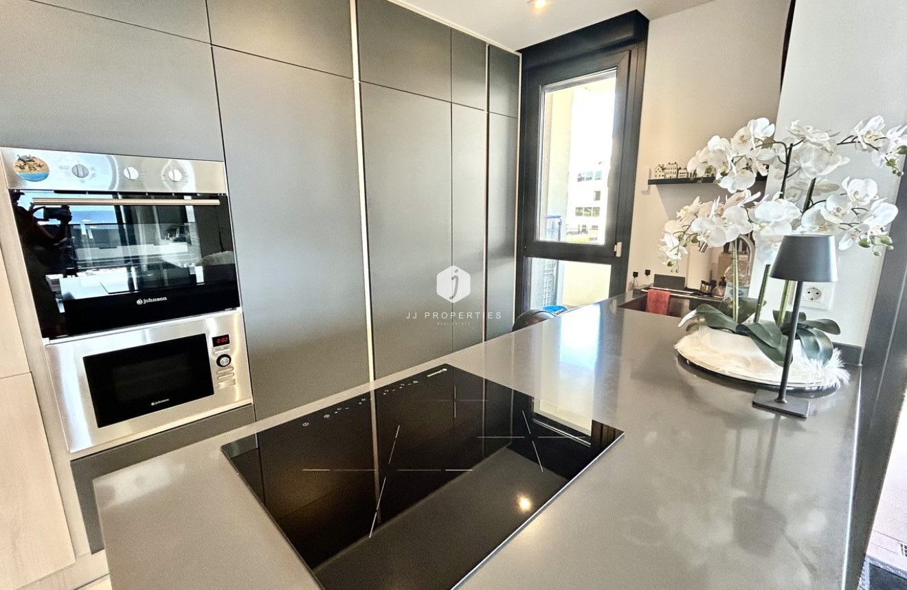 Resale - Apartment / flat -
Playa Flamenca - Costa Blanca