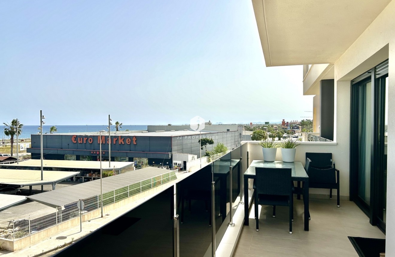 Resale - Apartment / flat -
Playa Flamenca - Costa Blanca
