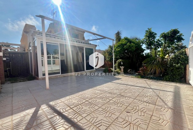 Segunda mano - Villa -
Orihuela Costa - Los Almendros-la Florida