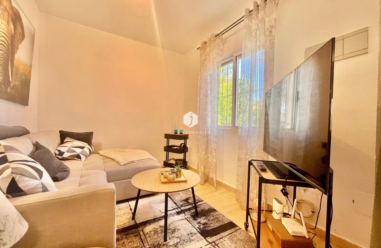 Segunda mano - Villa -
Orihuela Costa - Los Almendros-la Florida