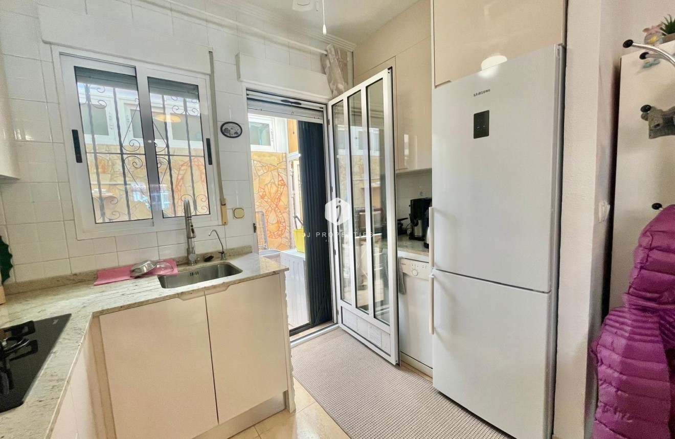 Segunda mano - Villa -
Orihuela Costa - Los Almendros-la Florida