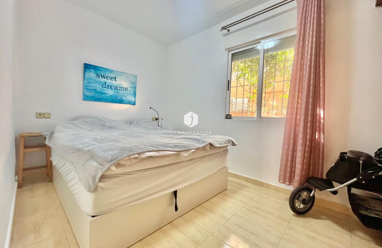 Segunda mano - Villa -
Orihuela Costa - Los Almendros-la Florida