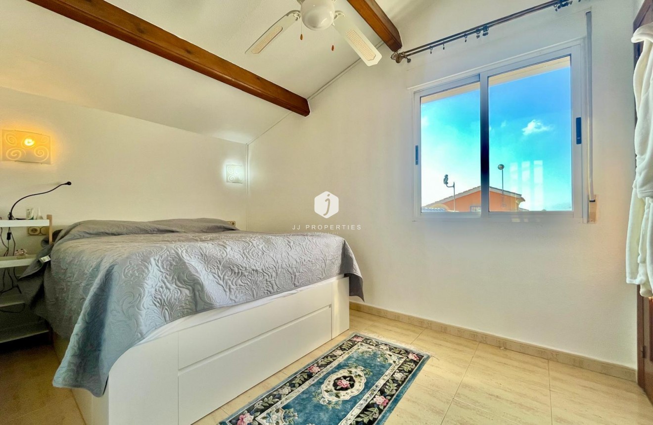 Segunda mano - Villa -
Orihuela Costa - Los Almendros-la Florida