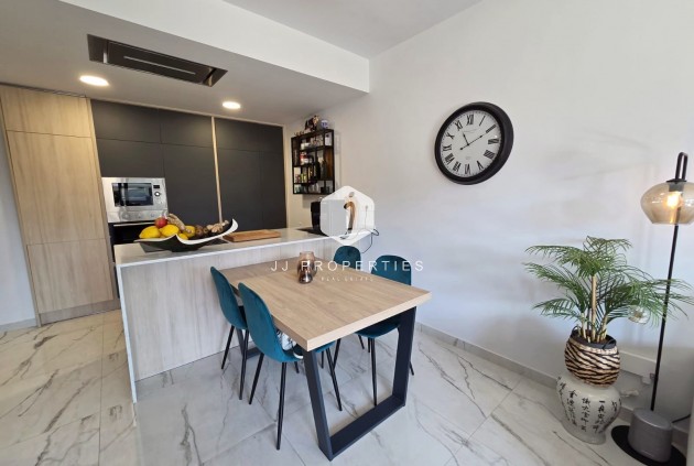 Aus zweiter Hand - Wohnung -
Orihuela Costa - Costa Blanca