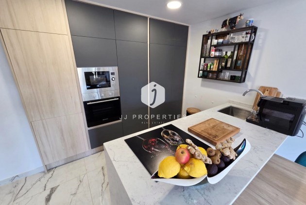 Aus zweiter Hand - Wohnung -
Orihuela Costa - Costa Blanca