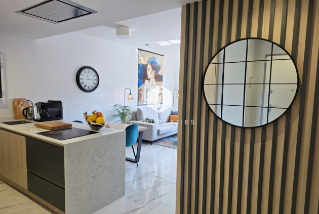 Aus zweiter Hand - Wohnung -
Orihuela Costa - Costa Blanca