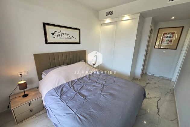 Aus zweiter Hand - Wohnung -
Orihuela Costa - Costa Blanca