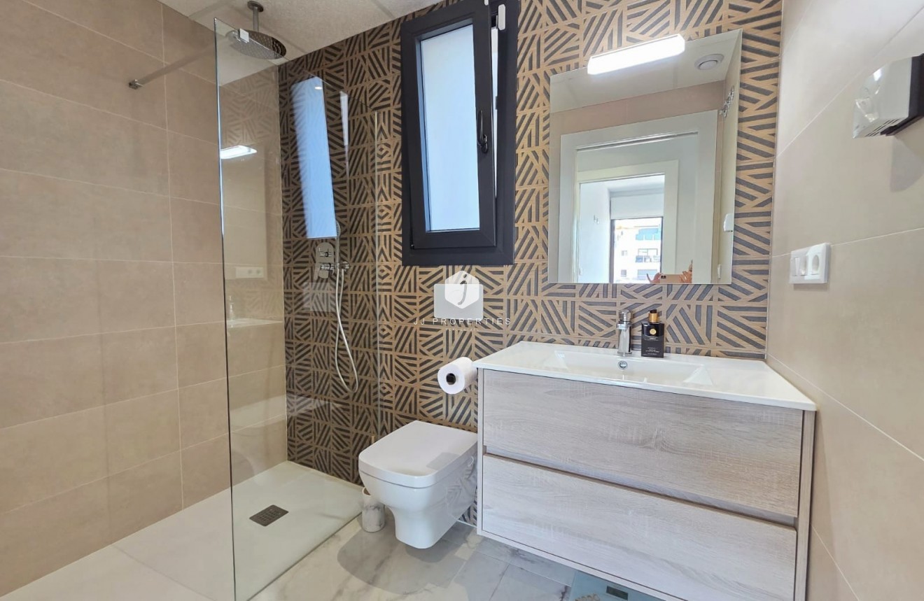 Aus zweiter Hand - Wohnung -
Orihuela Costa - Costa Blanca