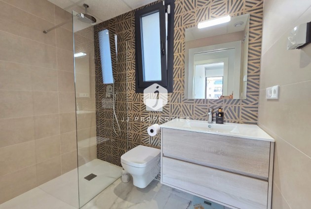 Aus zweiter Hand - Wohnung -
Orihuela Costa - Costa Blanca