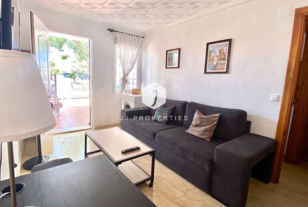 Z drugiej ręki - Szalet -
Torrevieja - La Siesta - El Salado - Torreta